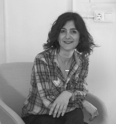 "It´s a very easy to use plataform, even for someone who doesn't master all this, and communication is both frequent and easy"